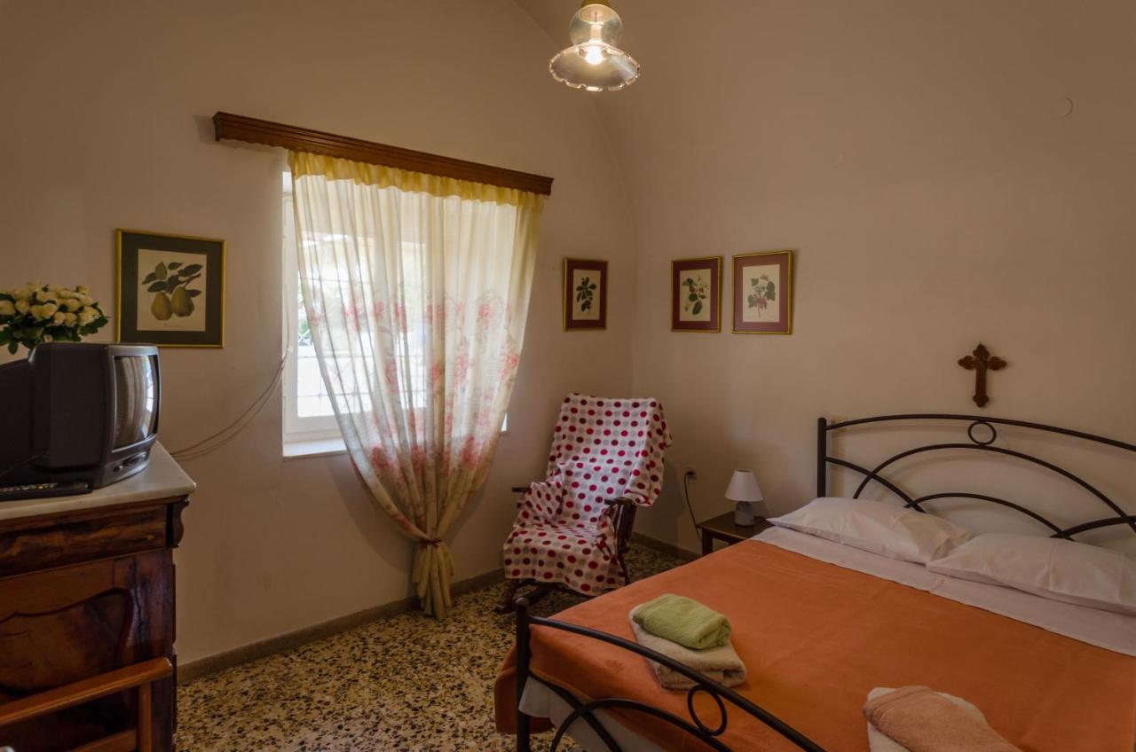 הוילה לאונידיון Irini And Petros House מראה חיצוני תמונה