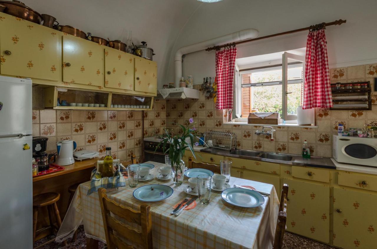 הוילה לאונידיון Irini And Petros House מראה חיצוני תמונה